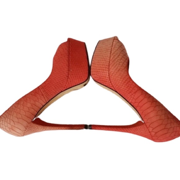 Brian Atwood Heels - Picture 2 of 4